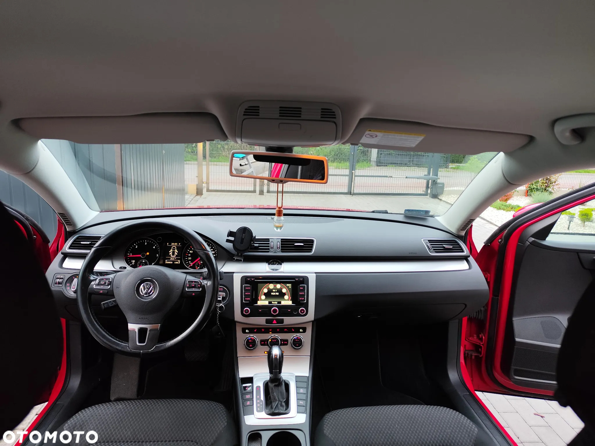 Volkswagen Passat 2.0 TDI Comfortline DSG - 4