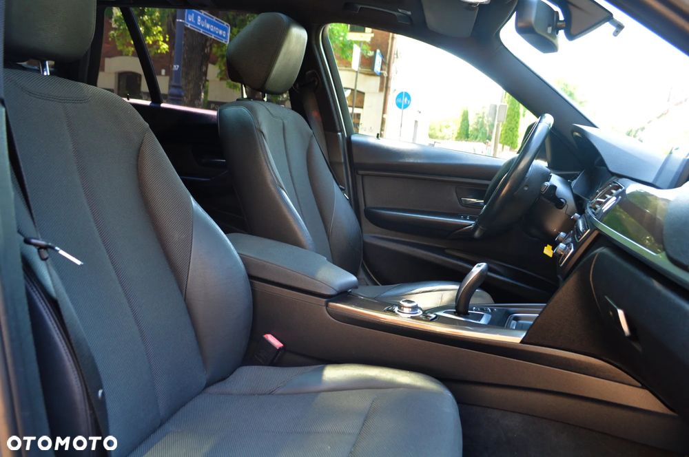 BMW Seria 3 - 10