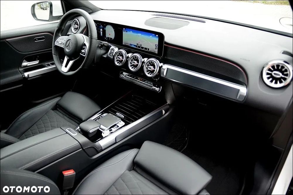 Mercedes-Benz GLB 200 d 8G-DCT Progressive - 26