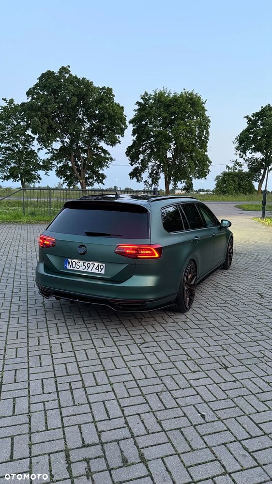 Volkswagen Passat - 19