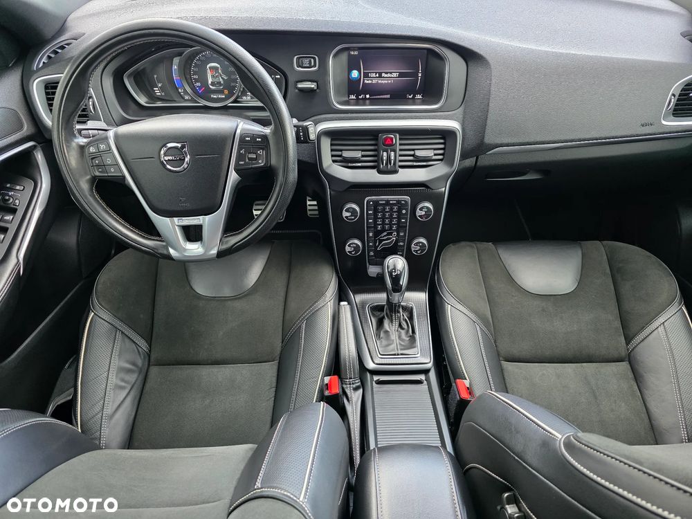 Volvo V40 D3 Geartronic RDesign - 7