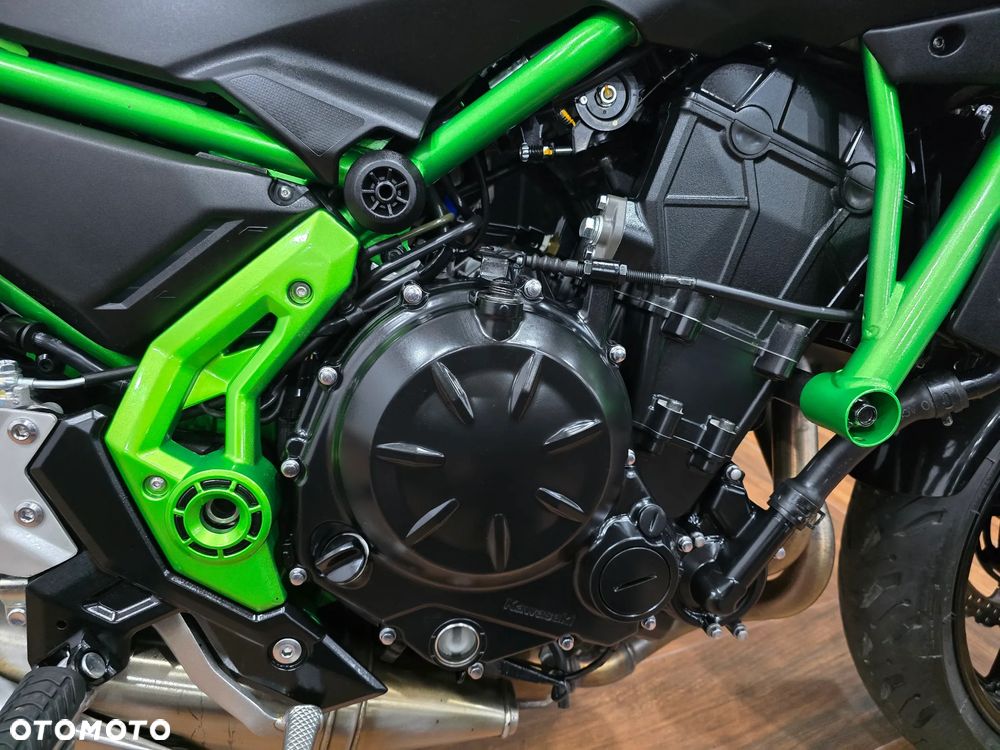 Kawasaki Z 650 - 16