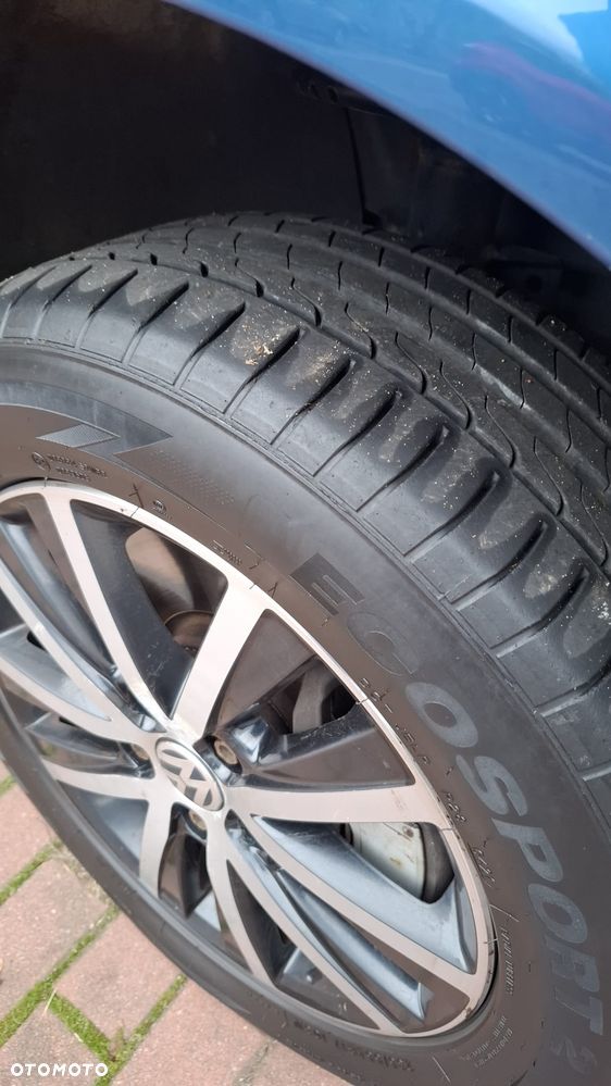 Volkswagen Caravelle - 25