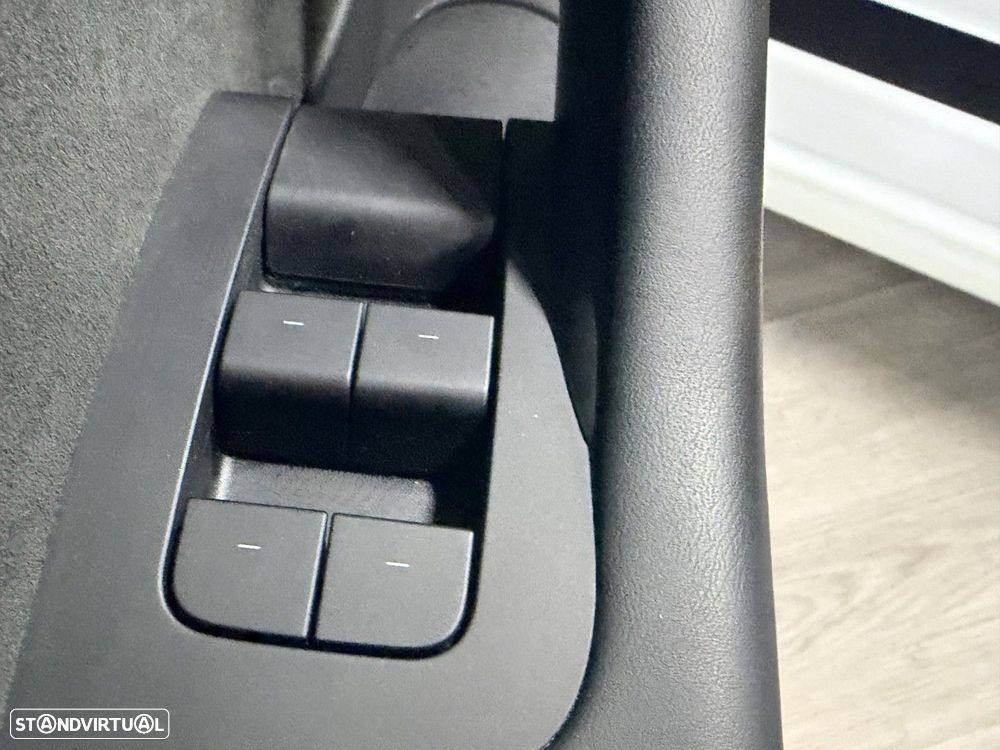 Tesla Model 3 Tração Traseira - 14