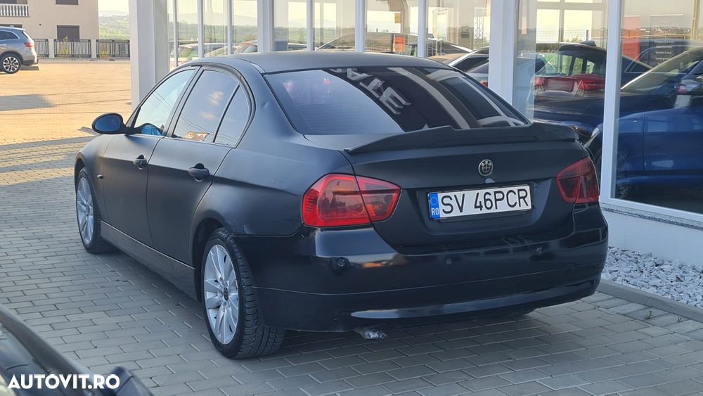BMW Seria 3 320d - 4
