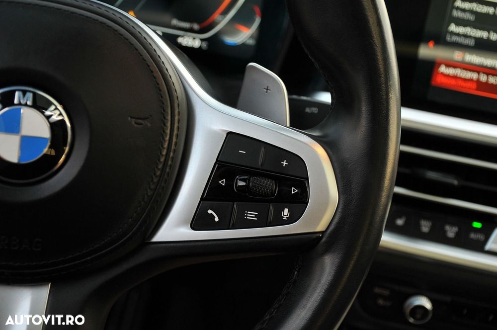 BMW Seria 3 330d xDrive AT MHEV - 34