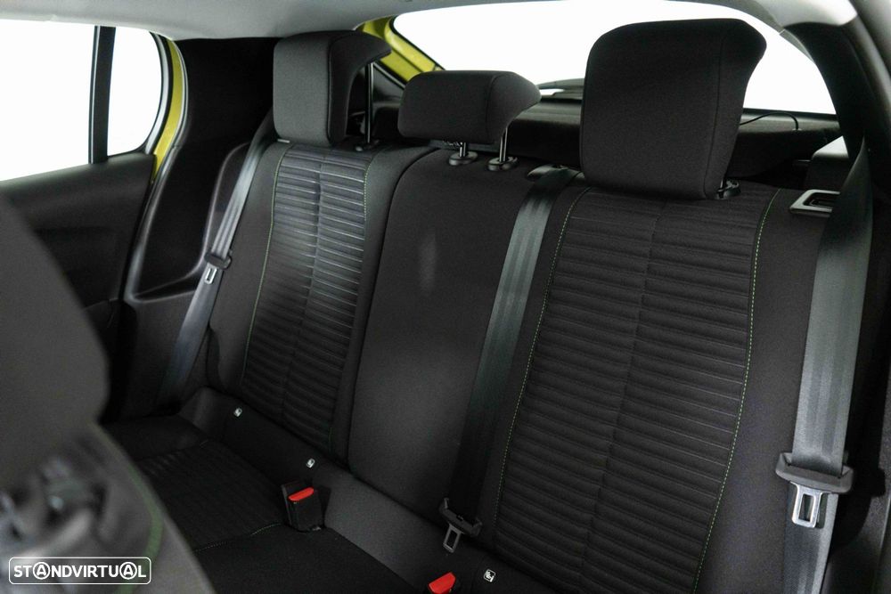 Peugeot 208 1.2 PureTech Active Pack - 11