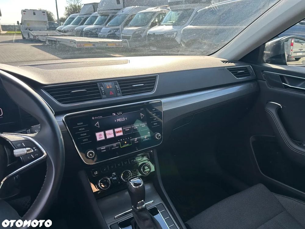 Skoda Superb 2.0 TSI Style DSG - 17