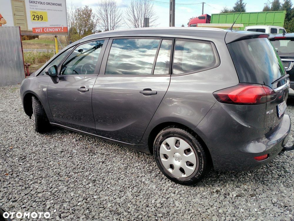 Opel Zafira - 3