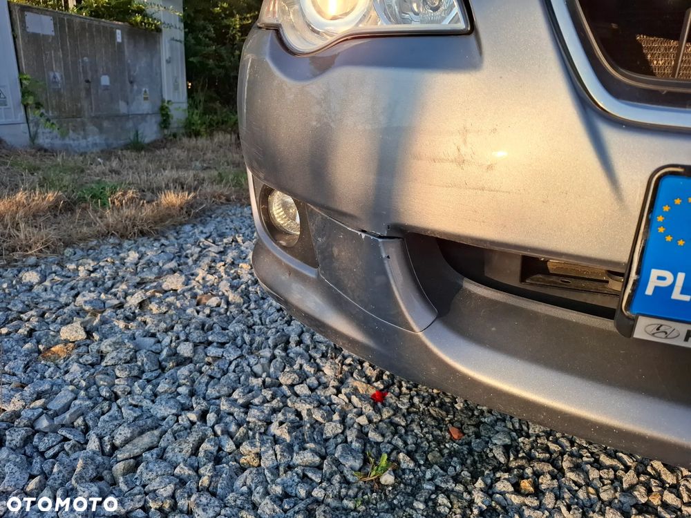 Subaru Legacy - 15