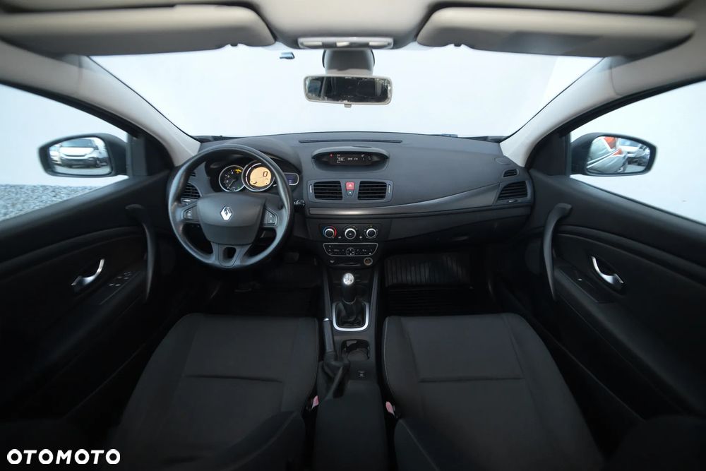 Renault Megane 1.5 dCi Expression - 6