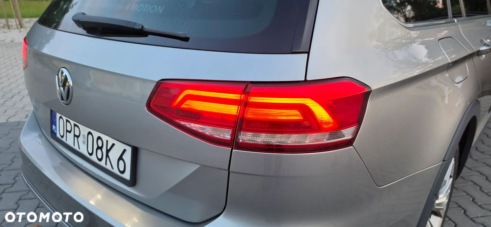 Volkswagen Passat - 30