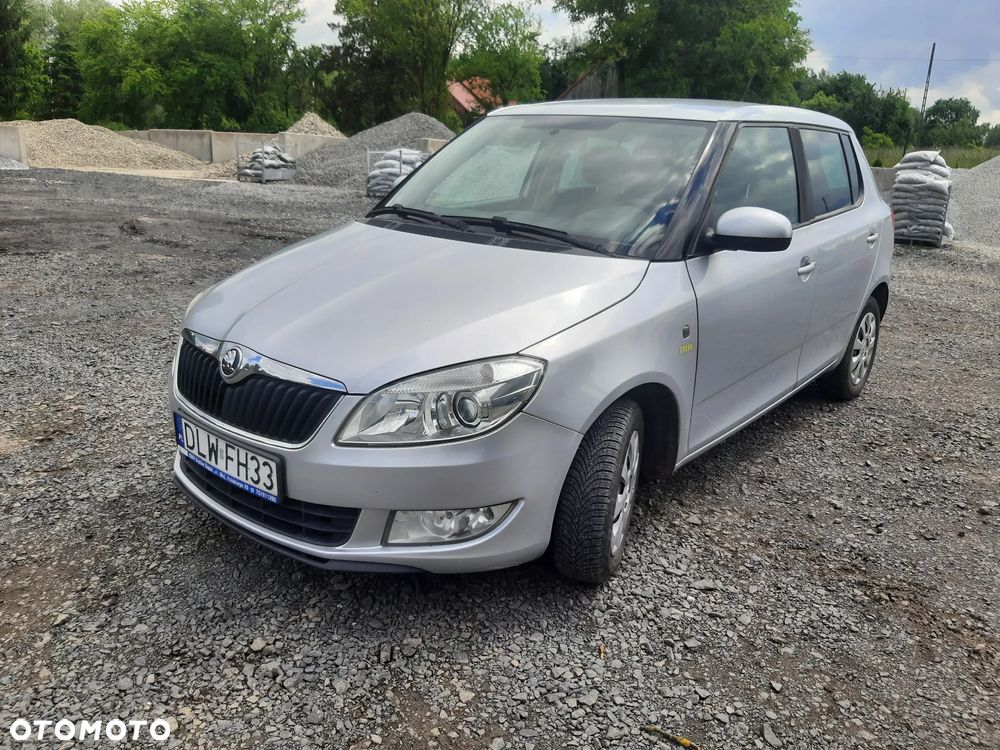 Skoda Fabia 1.2 HTP Ambiente - 2