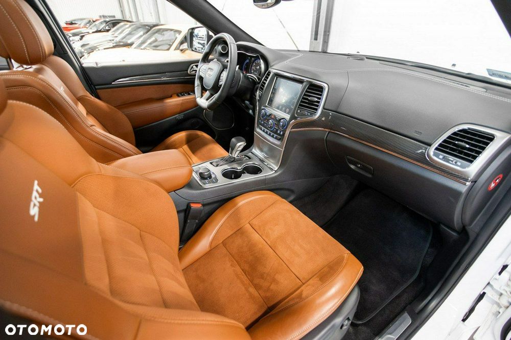 Jeep Grand Cherokee 6.4 V8 SRT8 EU6 - 21