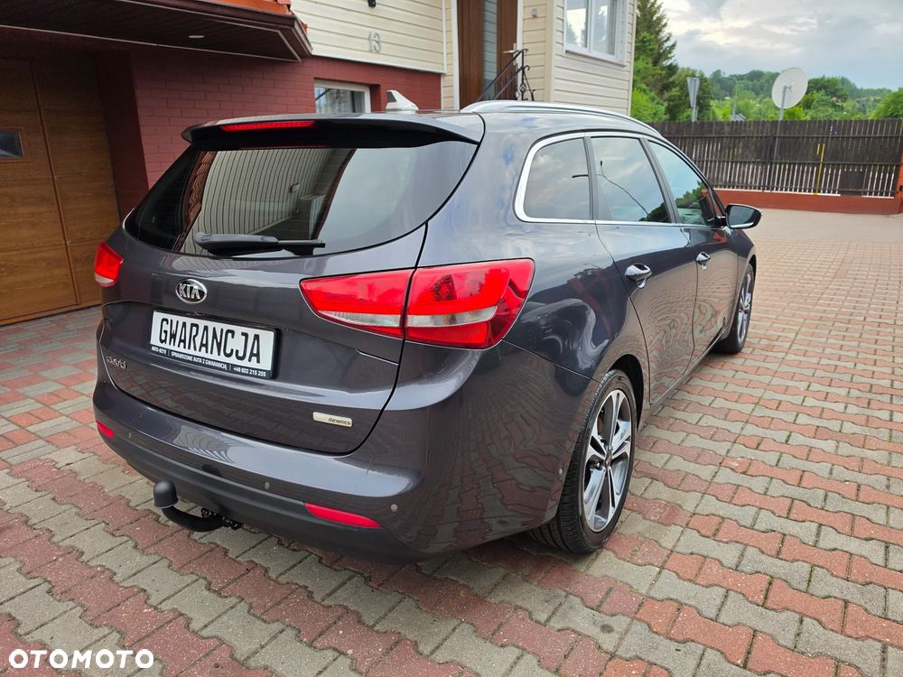 Kia Ceed 1.6 CRDi 136 ISG Platinum Edition - 11