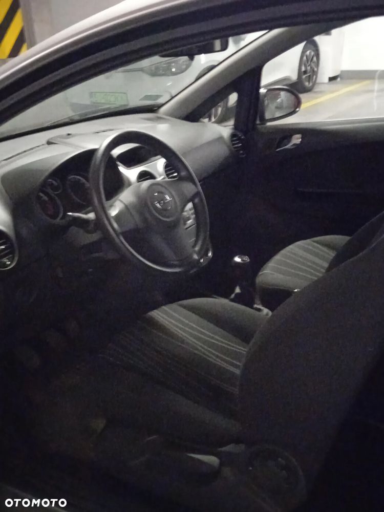 Opel Corsa 1.2 16V Enjoy - 7