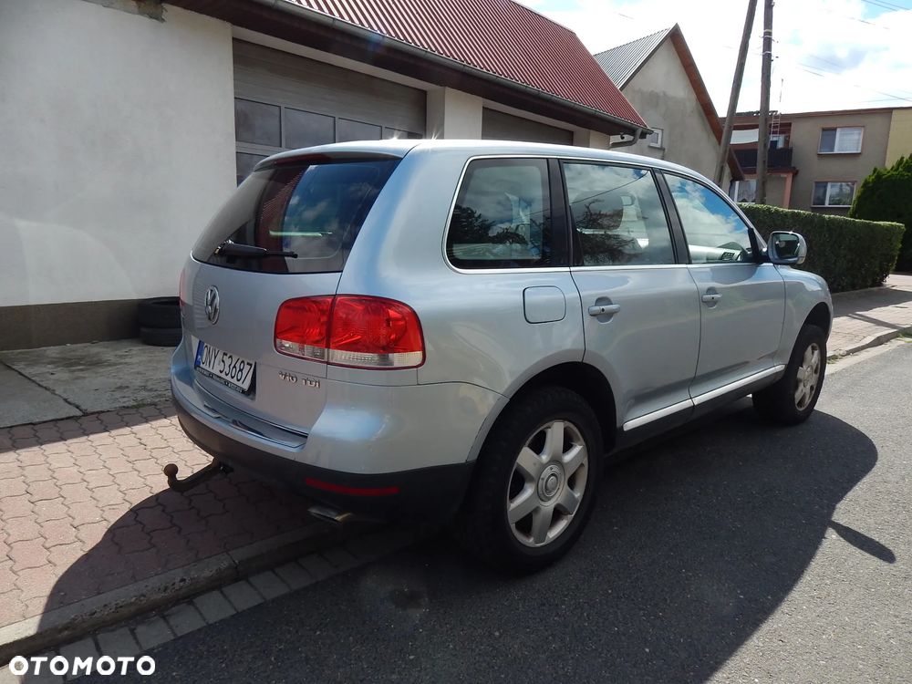 Volkswagen Touareg - 2