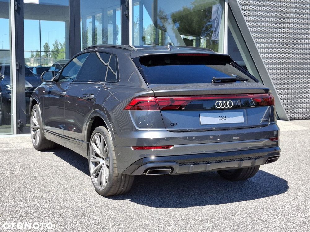 Audi Q8 - 2