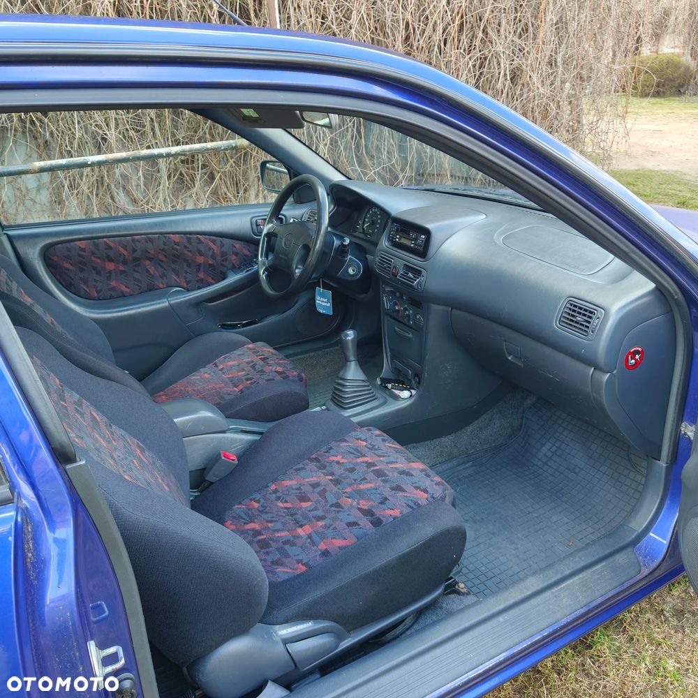 Toyota Corolla 1.4 - 11