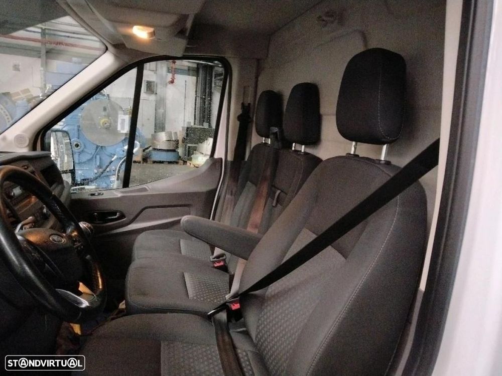 Ford Transit 350 L2H 2.0 TDCi H2 Trend c/IVA - 5