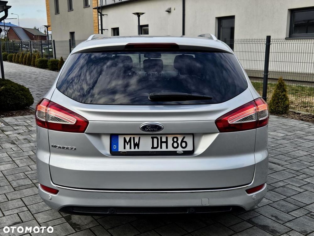 Ford Mondeo 2.0 TDCi Titanium - 10