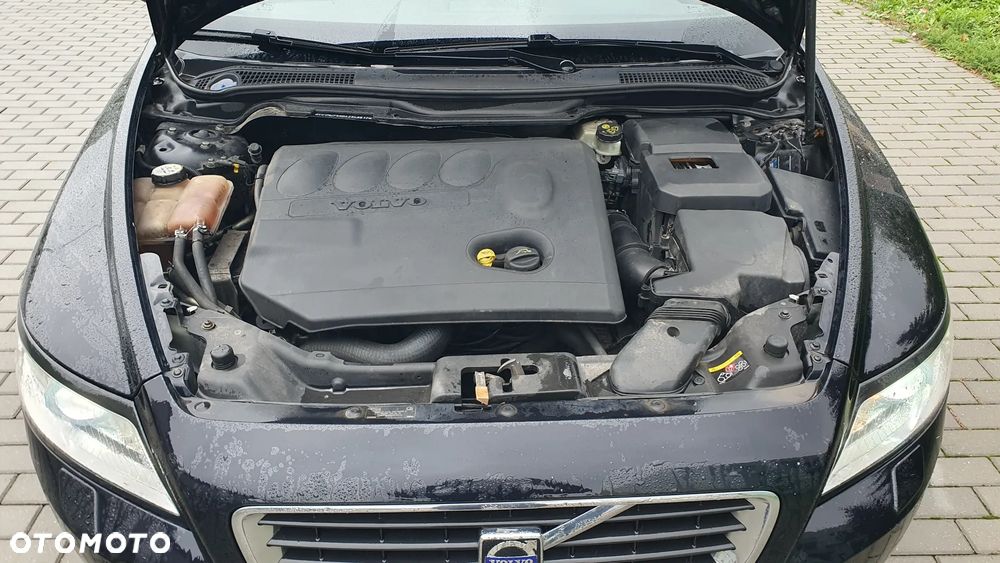 Volvo V50 - 10