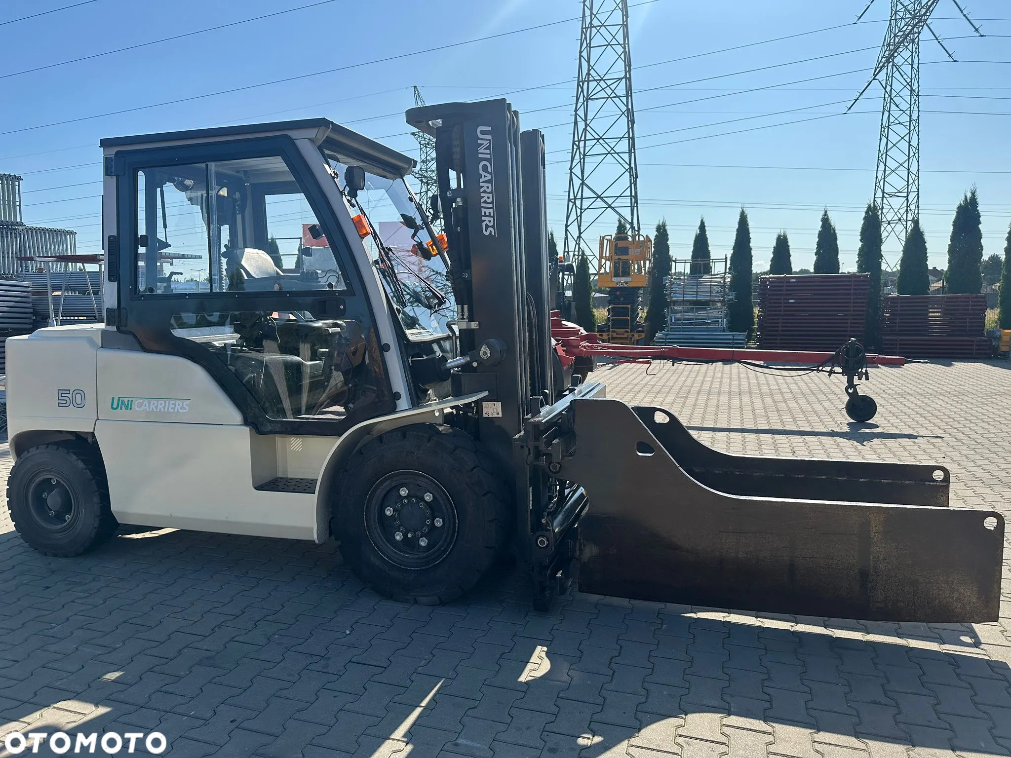 Nissan Unicarriers 50 DG1F4A50Q  /5 T /4,5 m /R.2018/3680h - 28
