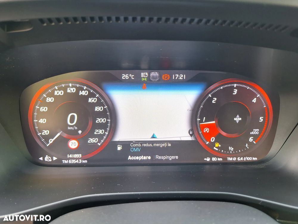 Volvo XC 40 - 20