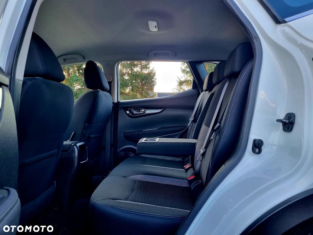 Nissan Qashqai 1.2 DIG-T Visia - 10