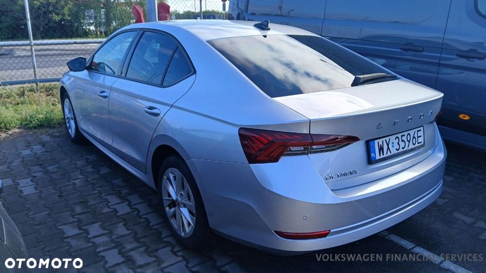 Skoda Octavia 2.0 TDI Ambition DSG - 5