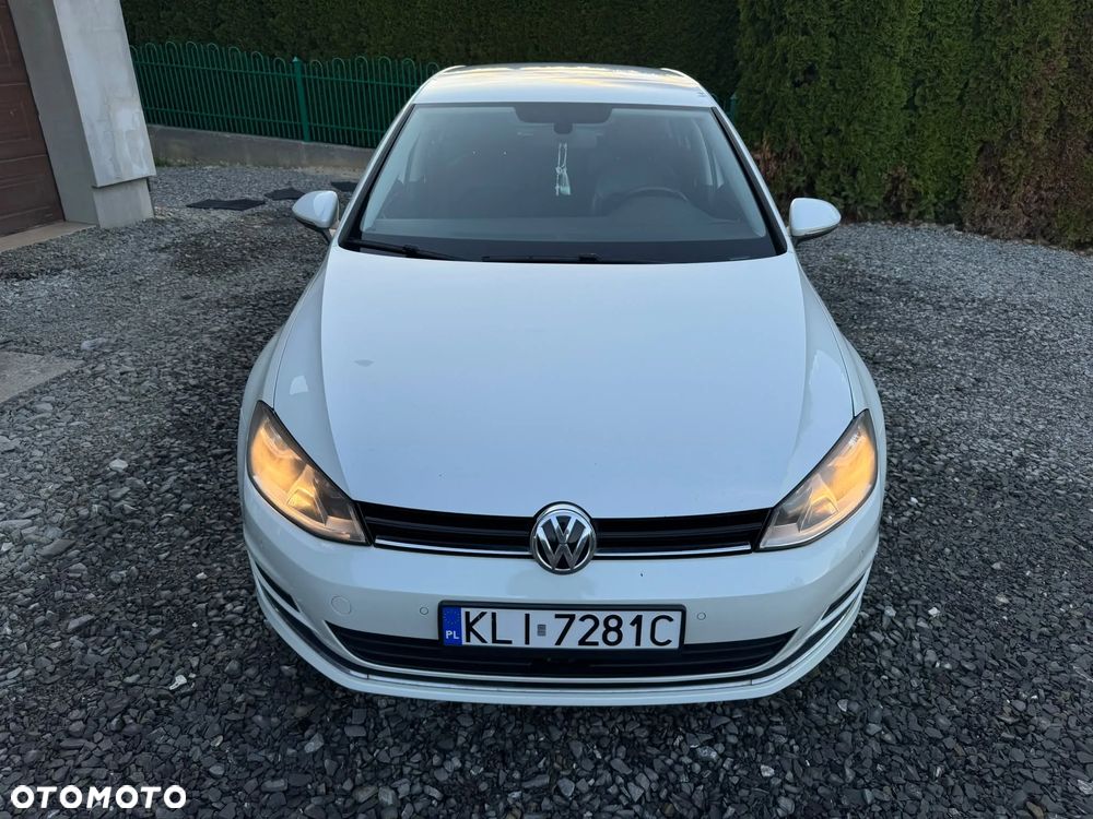 Volkswagen Golf 1.6 TDI BlueMot Comfortline - 4