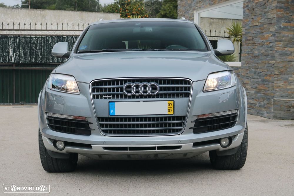 Audi Q7 3.0 TDI Sport Tiptronic - 7