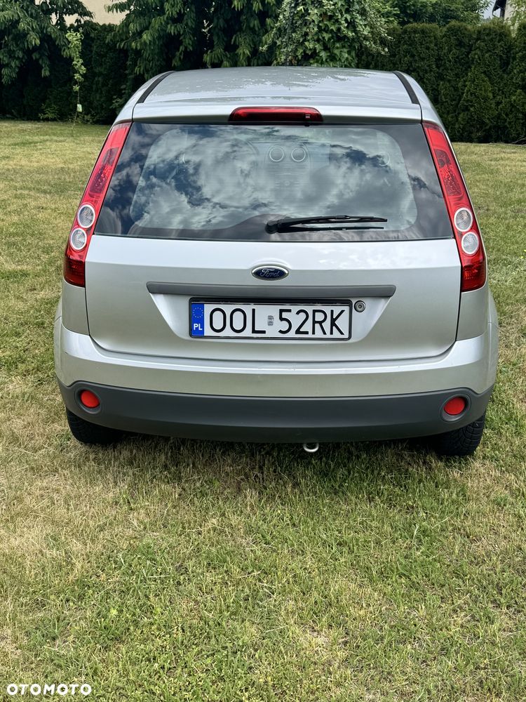 Ford Fiesta - 5