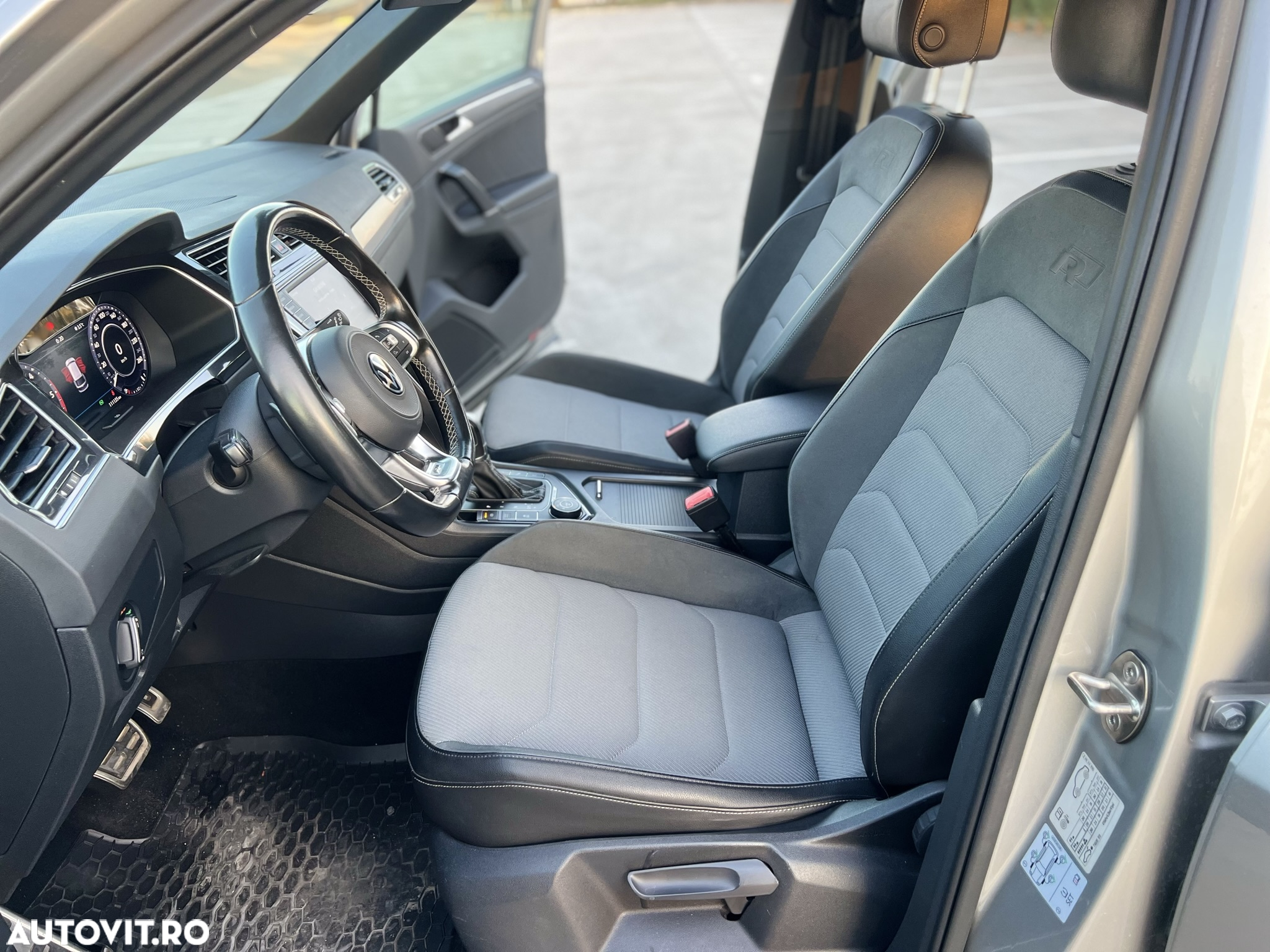 Volkswagen Tiguan - 18