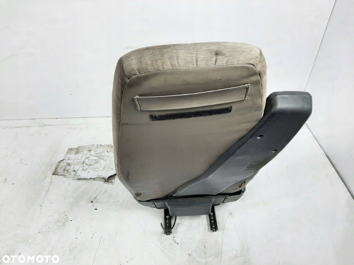 RENAULT PREMIUM EURO4 10800CM3 07R FOTEL PNEUMATYCZNY PRAWY PASAZERA - 16