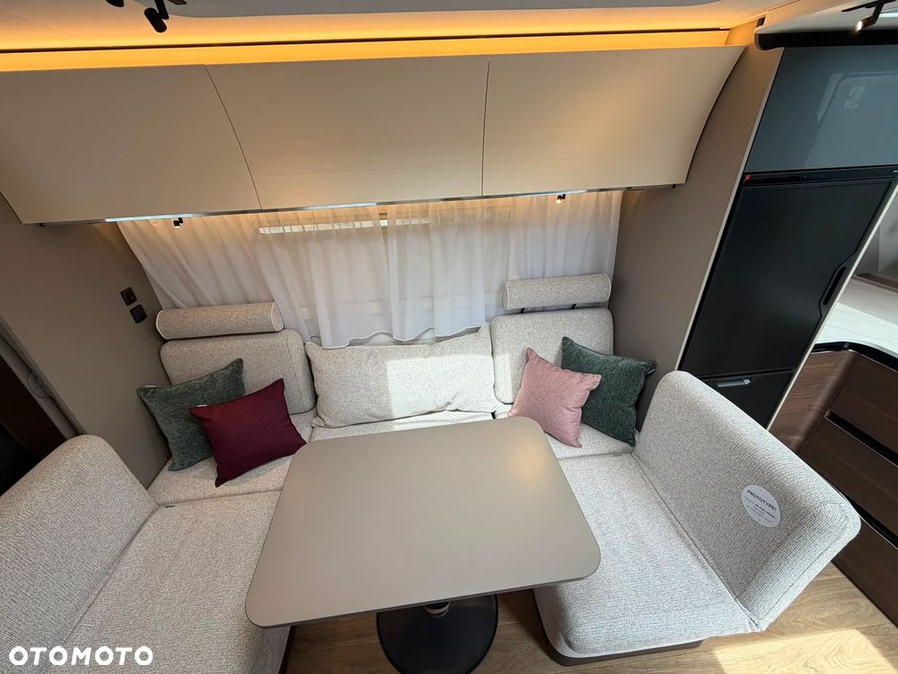 Adria ALPINA 663 HT - 8