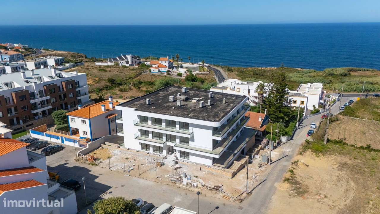 T1 de Luxo na Ericeira, a 700m da praia, com vista mar - Grande imagem: 2/17