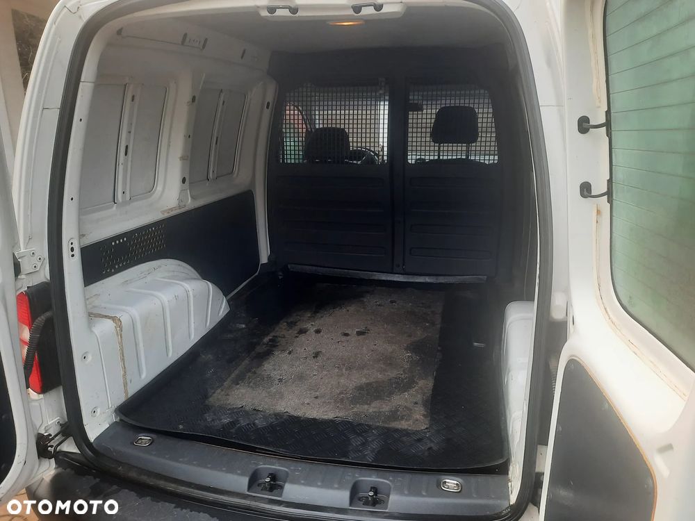 Volkswagen CADDY - 4