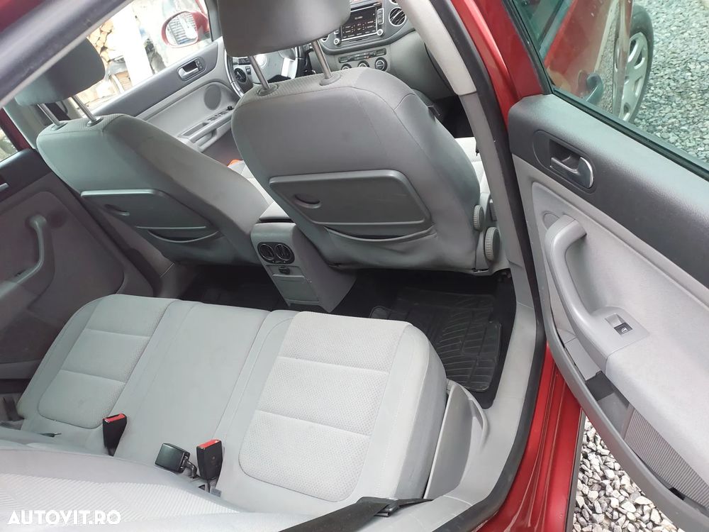 Volkswagen Golf Plus 1.9 TDI DPF DSG Edition - 10