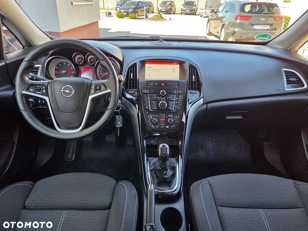Opel Astra 1.6 Exklusiv - 10
