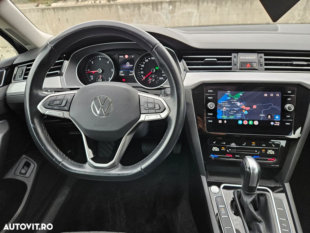 Volkswagen Passat Variant 2.0 TDI DSG Comfortline - 16