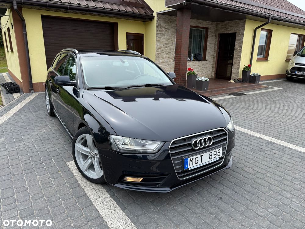 Audi A4 Avant - 13
