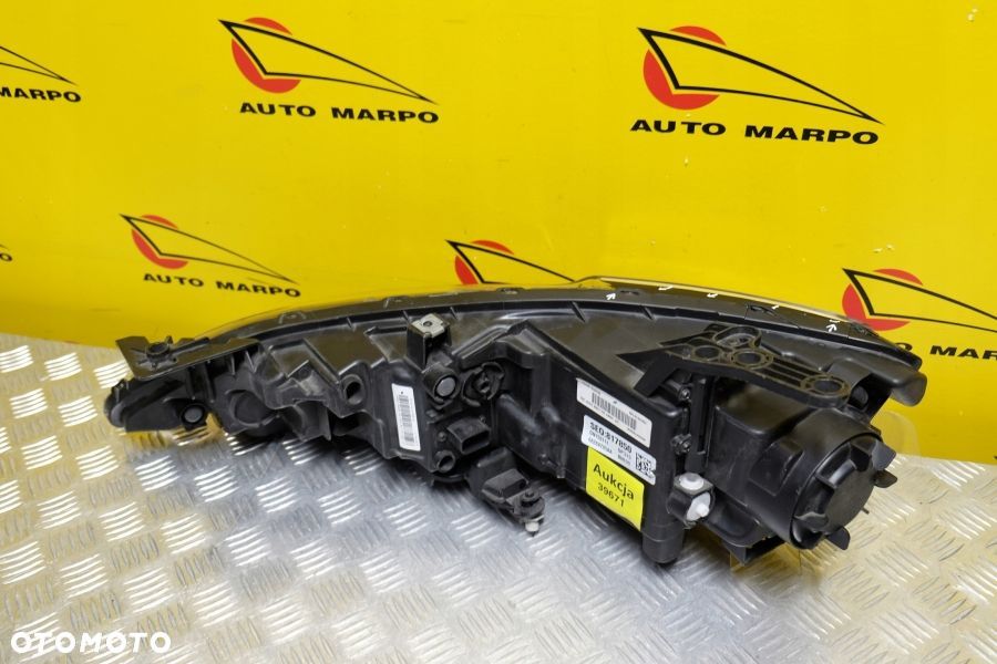 CHRYSLER 200 2015- REFLEKTOR LAMPA PRAWA PRZÓD USA - 11