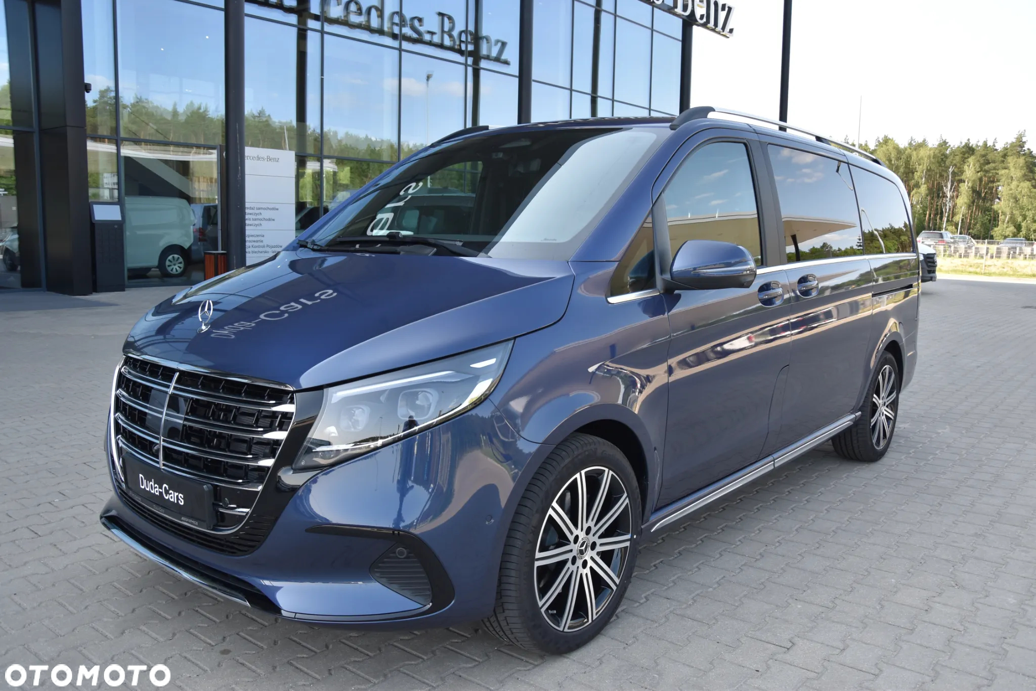 Mercedes-Benz Klasa V - 3