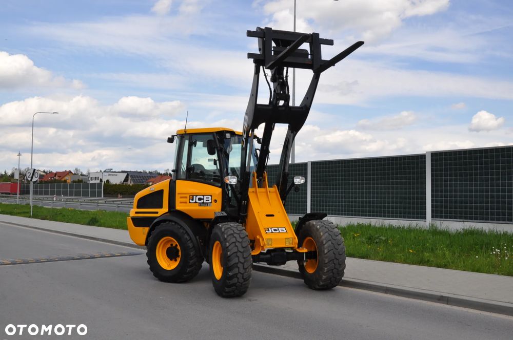 JCB WLS 409 SV MAŁO MTG 359 WIDŁY DO PALET KRAJOWA I WŁAŚCICIEL DOSTĘPNA OD RĘKI - 11