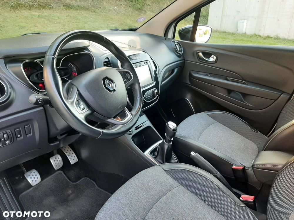 Renault Captur ENERGY TCe 120 Experience - 16