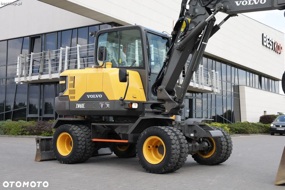 Volvo EW60E - 3