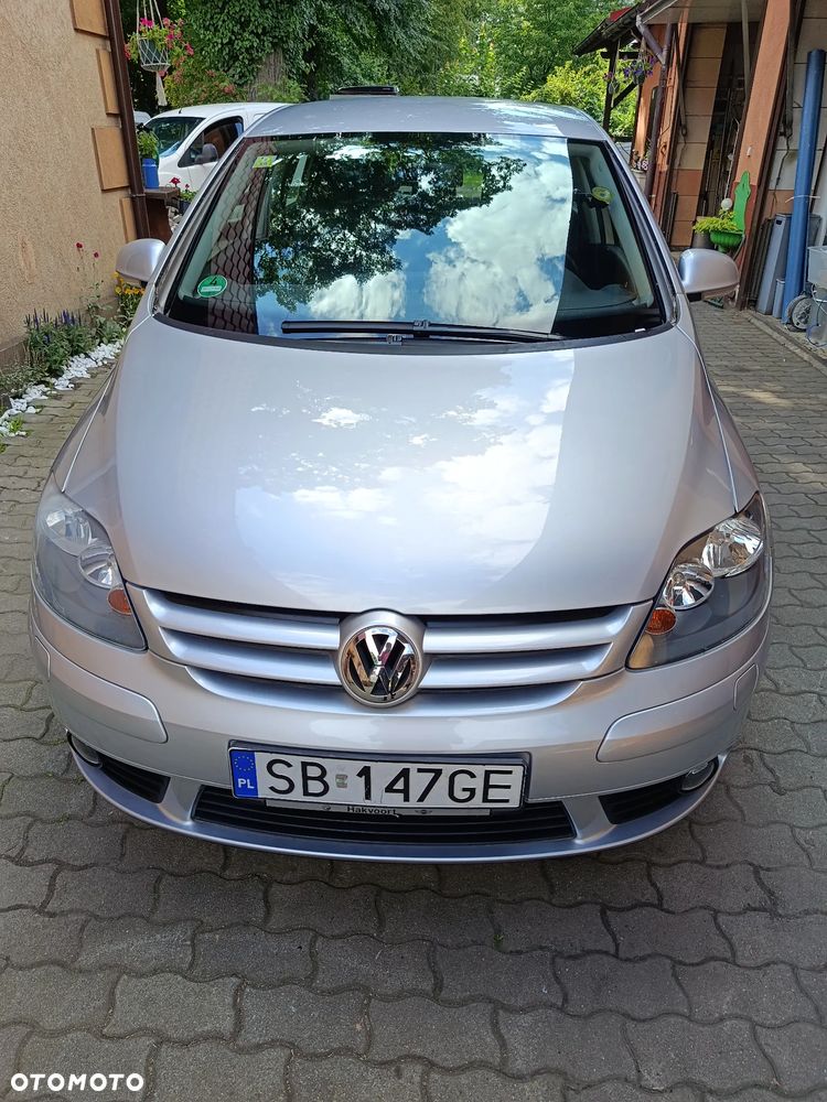 Volkswagen Golf Plus 2.0 FSI Comfortline - 2