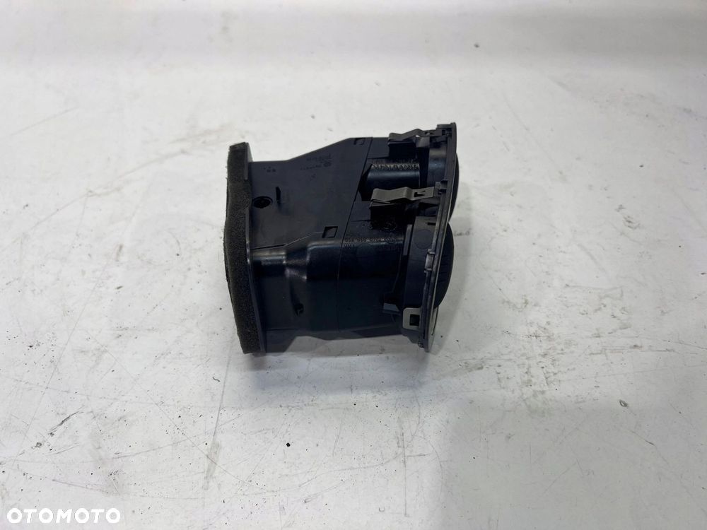 KRATKA NAWIEWU PRAWA VW TIGUAN 5N0819704A - 2