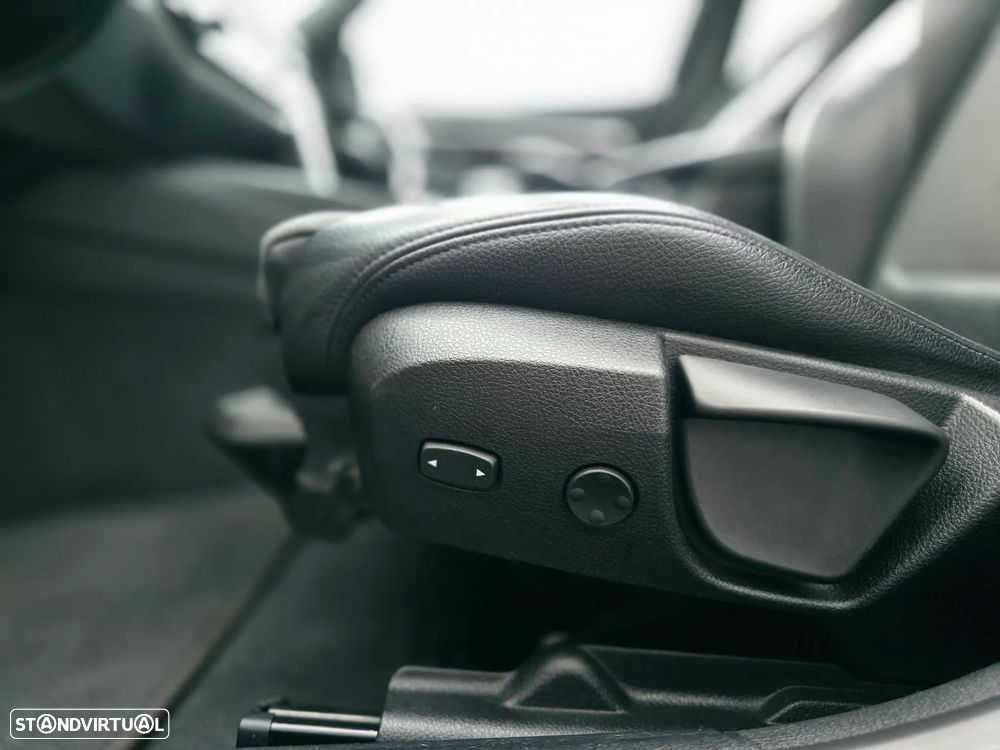 BMW 330 e iPerformance Line Sport Shadow - 33